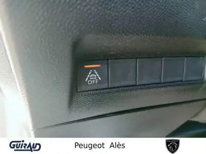 Photo 14 Peugeot 208  Electrique 50 kWh 136ch