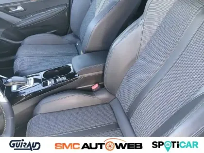 Photo 29 Peugeot 208 Gén. II Ph1 NG GT 5