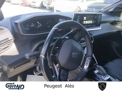 Photo 7 Peugeot 208  Electrique 50 kWh 136ch