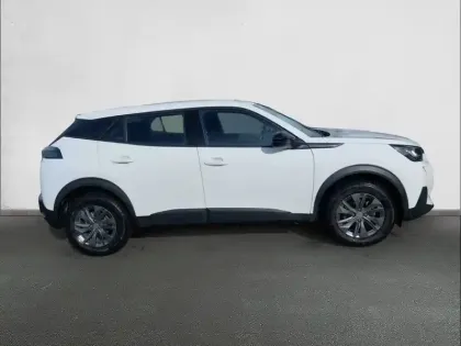 Photo 24 Peugeot 2008  PureTech 100 S&S BVM6