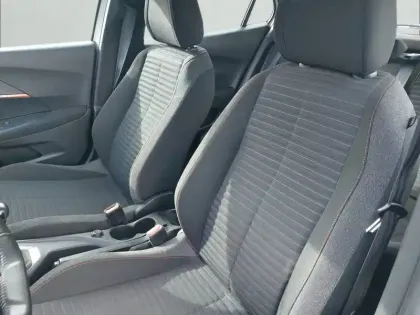 Photo 10 Peugeot 2008  PureTech 100 S&S BVM6