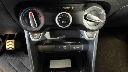 Photo 17 Kia Picanto  1.0L 67 ch BVM5