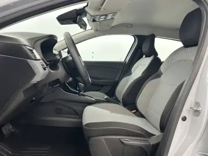 Photo 17 Renault Clio Gén. V (BJA) Ph2 Evolution 5