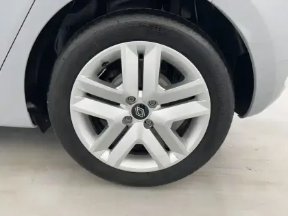 Photo 28 Renault Clio Gén. V (BJA) Ph2 Evolution 5