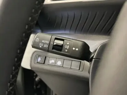 Photo 18 Citroën C3 Aircross  Hybride 145 e-DCS6