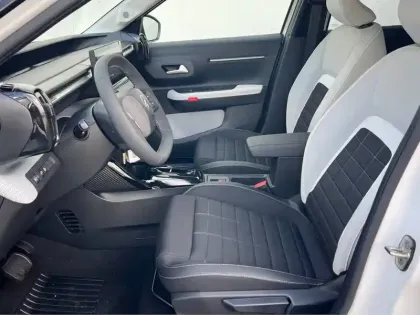 Photo 10 Citroën C3  Hybride 110 ch e-DCS6