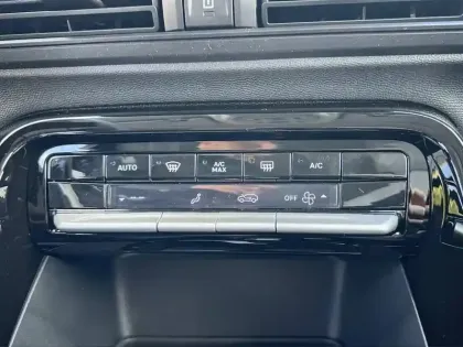 Photo 18 Citroën C3  Hybride 110 ch e-DCS6