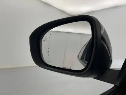 Photo 59 Renault Megane Gén. V (BCB) Ph1 Iconic 5