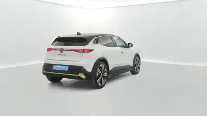 Photo 34 Renault Megane Gén. V (BCB) Ph1 Iconic 5