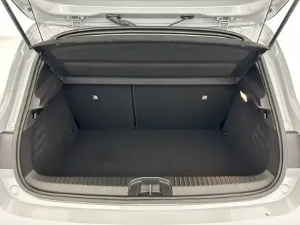 Photo 35 Renault Clio Gén. V (BJA) Ph2 Evolution 5