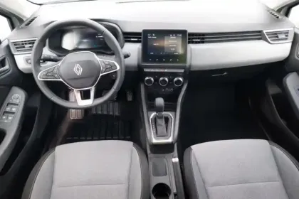 Photo 9 Renault Clio  E-Tech full hybrid 145