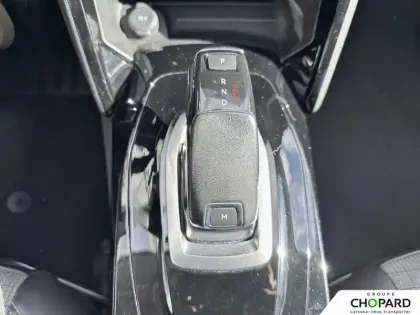 Photo 18 Peugeot 208  PureTech 130 S&S EAT8