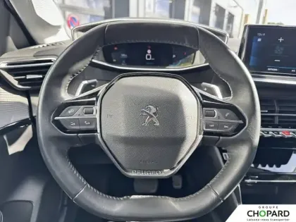 Photo 16 Peugeot 208  PureTech 130 S&S EAT8