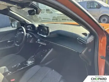 Photo 12 Peugeot 2008  PureTech 130 S&S EAT8