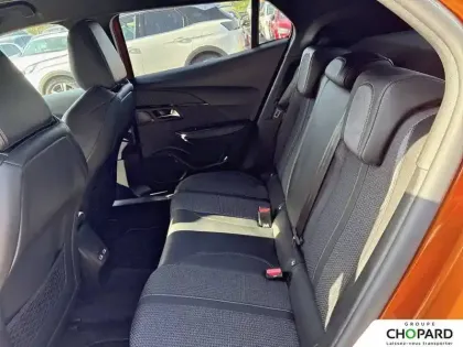 Photo 17 Peugeot 2008  PureTech 130 S&S EAT8