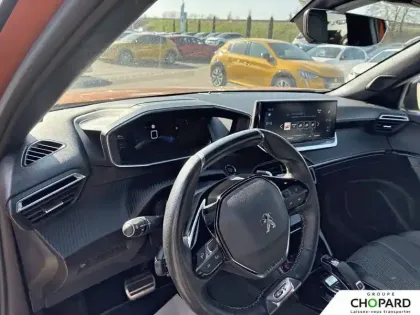 Photo 11 Peugeot 2008  PureTech 130 S&S EAT8