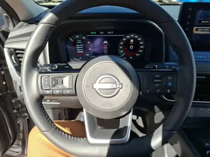 Photo 7 Nissan X-trail  e-POWER 213 ch e-4ORCE 5 Places