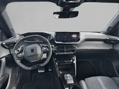 Photo 7 Peugeot 2008  BlueHDi 130 S&S EAT8