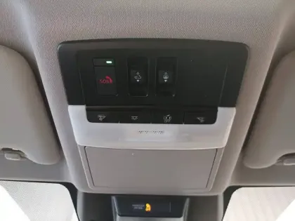 Photo 190 Nissan X-trail  e-POWER 213 ch e-4ORCE 5 Places