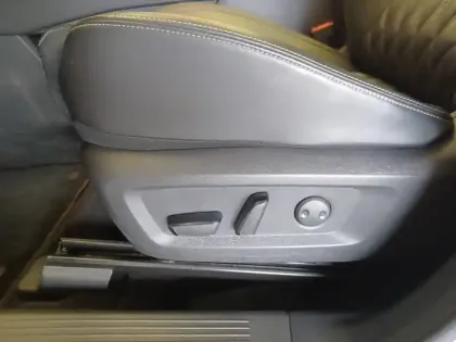 Photo 77 Nissan X-trail  e-POWER 213 ch e-4ORCE 5 Places