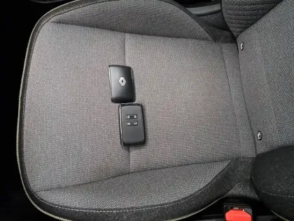 Photo 125 Renault Captur  TCe 90 ch