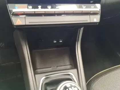 Photo 78 Renault Captur Gén. II (HJB) Ph2 Techno 5