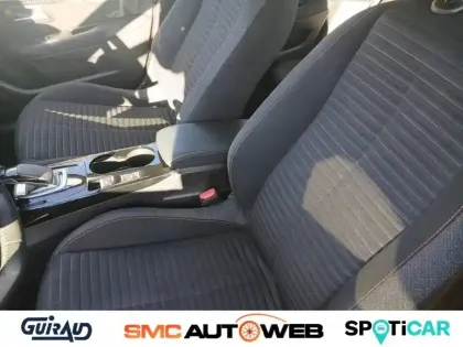 Photo 8 Peugeot 208  Electrique 50 kWh 136ch