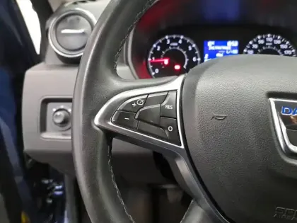 Photo 32 Dacia Duster  Blue dCi 115 4x2