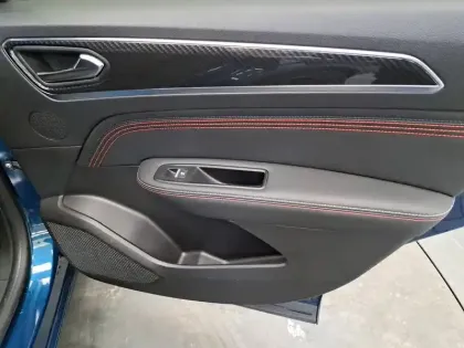 Photo 68 Renault Arkana  E-Tech 145 - 21B