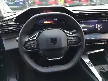 Photo 18 Peugeot 308  SW PureTech 130ch S&S BVM6