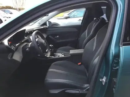 Photo 12 Peugeot 308  SW PureTech 130ch S&S BVM6