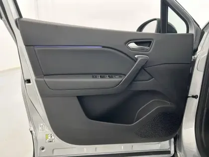 Photo 19 Renault Captur  E-Tech 145 - 21