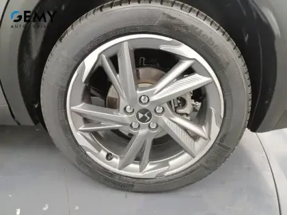 Photo 32 DS DS 7 DS7 Crossback Hybride E-Tense 225 EAT8