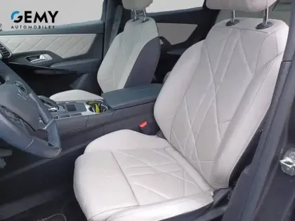 Photo 8 DS Ds 7 DS7 Crossback Hybride E-Tense 225 EAT8