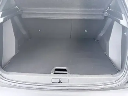 Photo 9 Peugeot 2008  PureTech 130 S&S EAT8