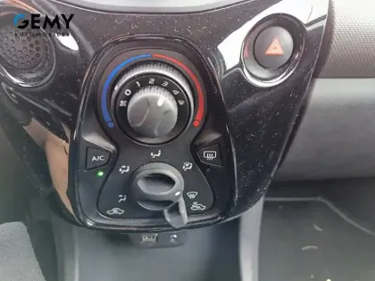 Photo 14 Peugeot 108  VTi 72ch S&S BVM5