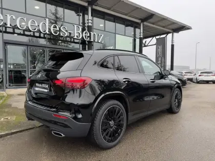 Photo 46 Mercedes GLA  200 d 8G-DCT