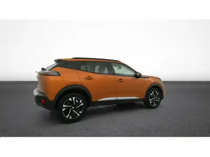 Photo 40 Peugeot 2008  PureTech 130 S&S BVM6