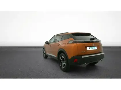 Photo 37 Peugeot 2008  PureTech 130 S&S BVM6