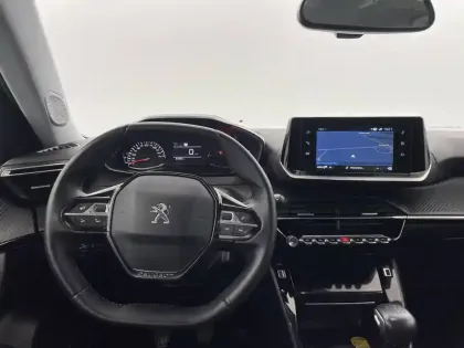 Photo 85 Peugeot 2008  PureTech 130 S&S BVM6