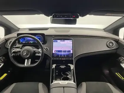 Photo 27 Mercedes Classe E EQE 350