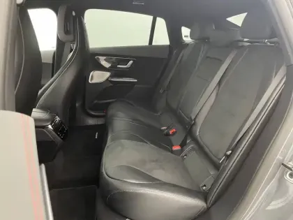 Photo 15 Mercedes Classe E EQE 350