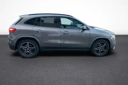 Photo 6 Mercedes GLA  200 d 8G-DCT