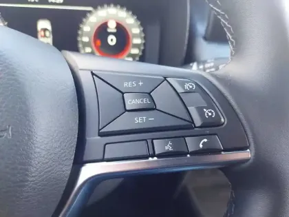 Photo 24 Nissan Juke  DIG-T 114