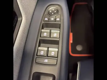 Photo 32 Renault 5 Renault  E-Tech Electrique 10 ch autonomie confort