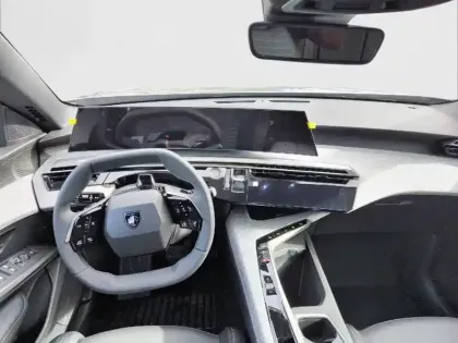 Photo 47 Peugeot 3008  Hybrid 145 e-DCS6