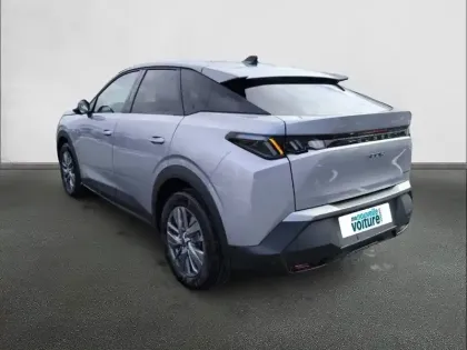 Photo 46 Peugeot 3008  Hybrid 145 e-DCS6