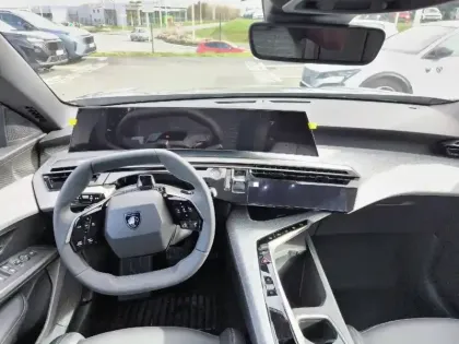 Photo 7 Peugeot 3008  Hybrid 145 e-DCS6