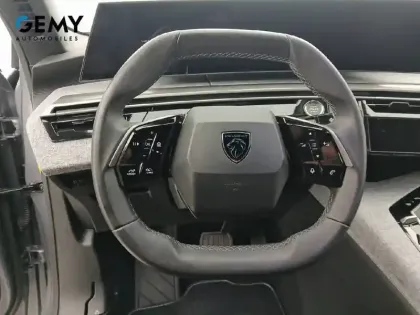 Photo 52 Peugeot 3008  Hybrid 136 e-DCS6