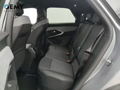 Photo 49 Peugeot 3008  Hybrid 136 e-DCS6